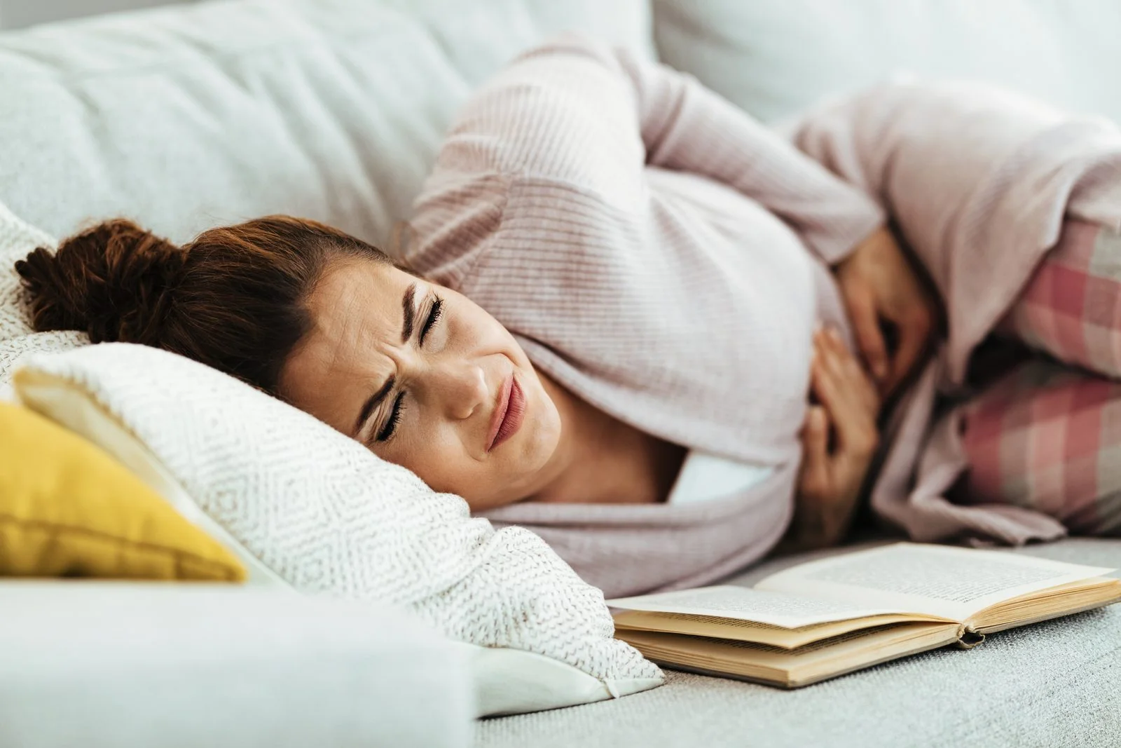 Eating With IBS: A UK Guide to Diet, FODMAPs and Fibre